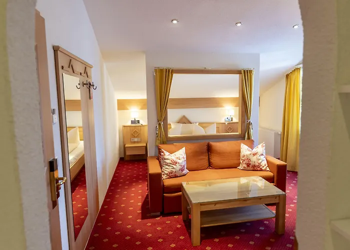 Arnika Garni Hotel 4*